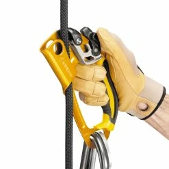 Best deal 😀 Petzl Ascension - Right 😀 -Grivel Shop b17ara ascension right focus 2 highres 1 58625.1626821963